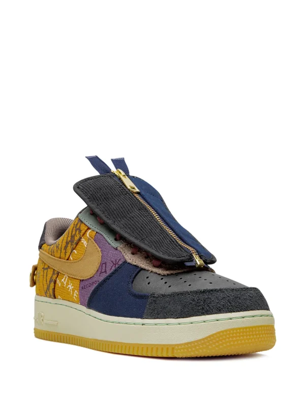 tenis Air Force 1 Low Cactus Jack de Nike x Travis Scott - Imagen 2